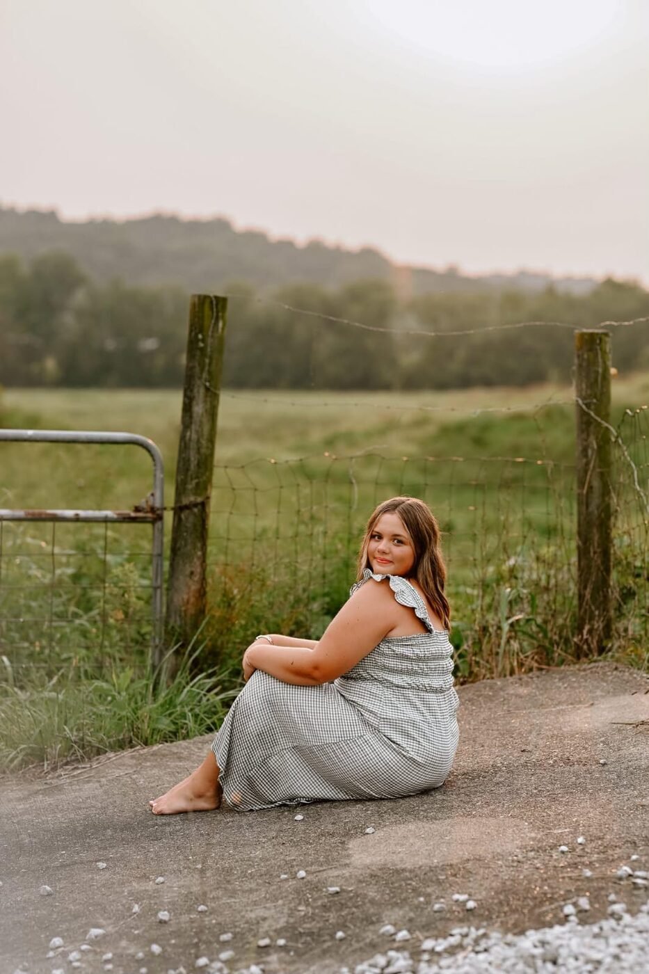 Casual mini session portrait on a country fence